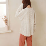 ラグランケーブルオーバーニット