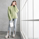 ラグランケーブルオーバーニット