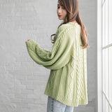 ラグランケーブルオーバーニット