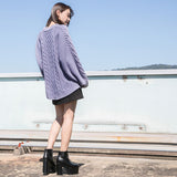 ラグランケーブルオーバーニット