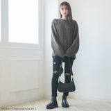 ラグランケーブルオーバーニット