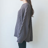 ラグランケーブルオーバーニット