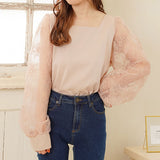 スクエアネックチュール刺繍長袖ブラウス