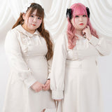 パイピングフリルナースワンピース