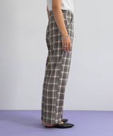 チェック柄パンツ