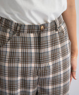 チェック柄パンツ