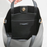 コンパクト2wayミディショルダーバッグ