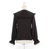 大きめ丸襟フリルブラウス