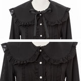 大きめ丸襟フリルブラウス