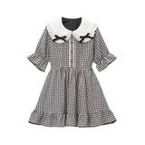 シンプル丸襟リボンワンピース