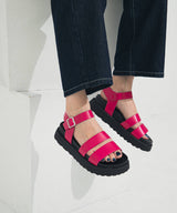 トラックソールストラップサンダル