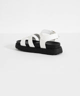 トラックソールストラップサンダル