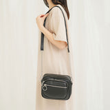 スクエアチェーンショルダーバッグ