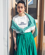 フットボールプリントロゴTシャツ