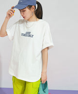 フットボールプリントロゴTシャツ