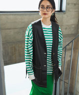 フェイクレザーミドル丈ベスト