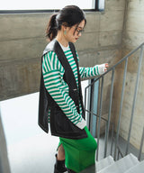 フェイクレザーミドル丈ベスト