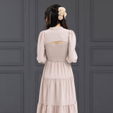 デコルテオープンワンピース