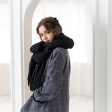 ふわほわフリンジマフラー