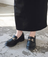 トラックソールビットローファー