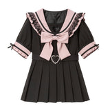 ハートくり抜きフリルセーラーワンピース