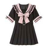 ハートくり抜きフリルセーラーワンピース