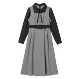 リボン付デコルテシアーフレアワンピース