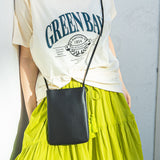 フェイクレザーポケットショルダー