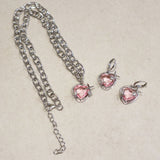 ハートモチーフピアス