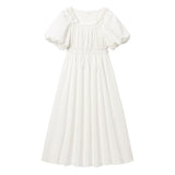 ショルダービジューパフワンピース