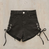 キラキラパーツ脇レースショートパンツ