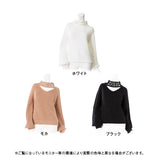 襟ぐりビジューVデコルテ開きニットトップス