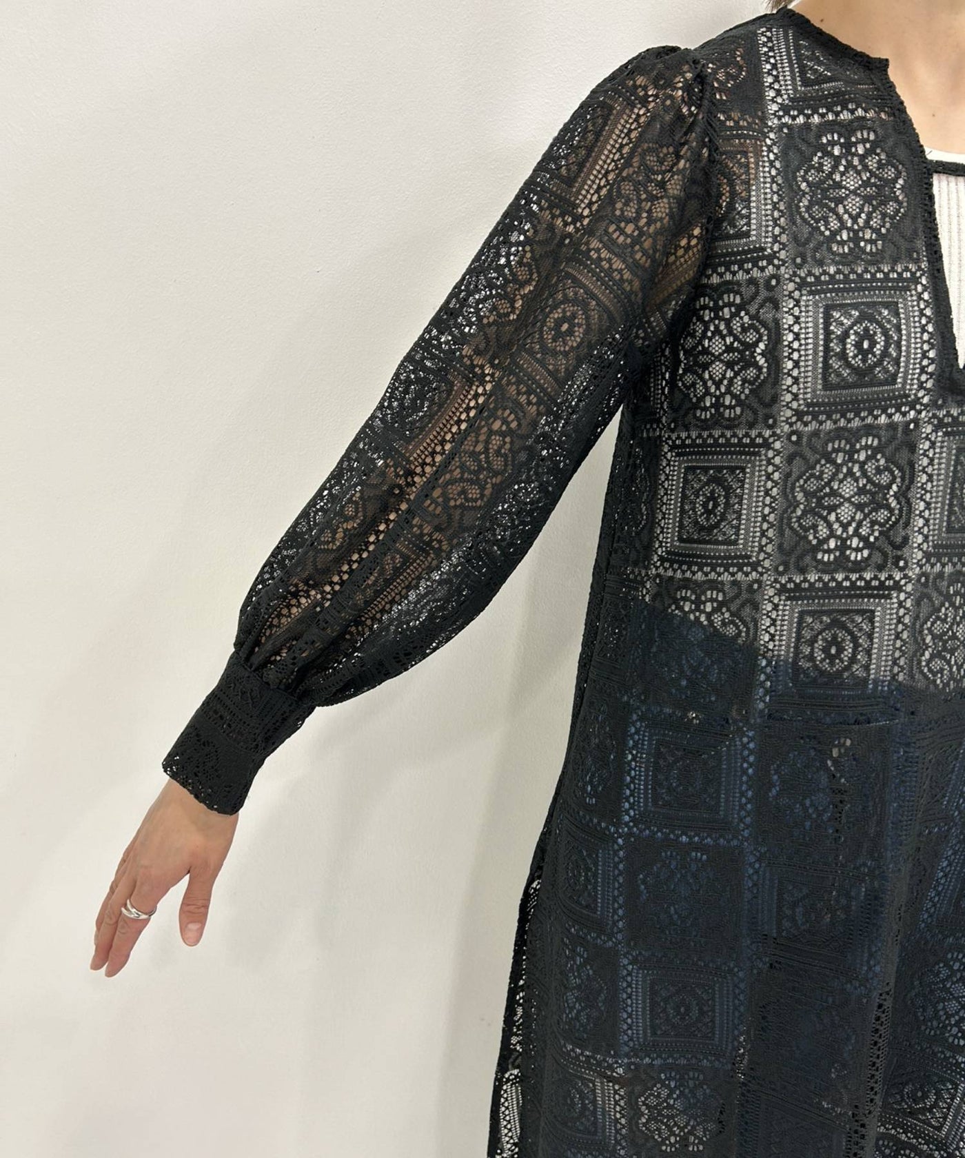 美品♡スローブイエナ23SSロングワンピース近年モデル黒