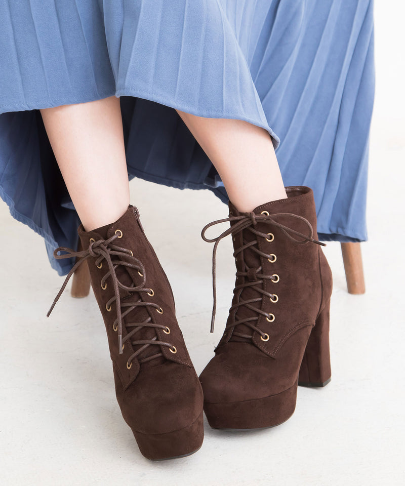 【予約　12/2発送 ブラックのみ】10.5cmヒール最強美脚レースアップショートブーツ【大きいサイズ有】