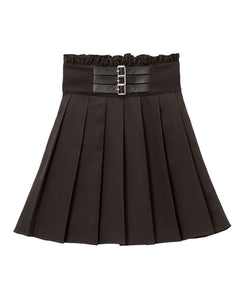 3連バックルベルトプリーツスカート