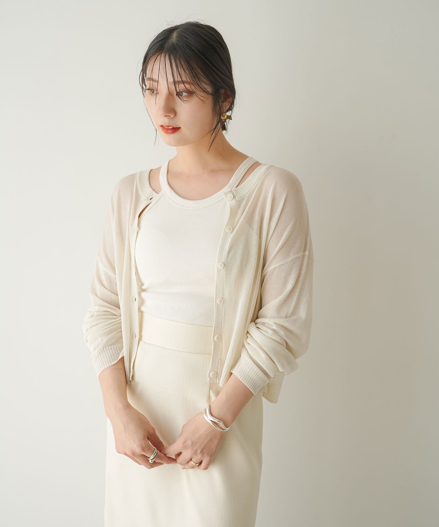 シアーガーデン 角度によって変化が楽しめるシアーカーテン – Style Olive