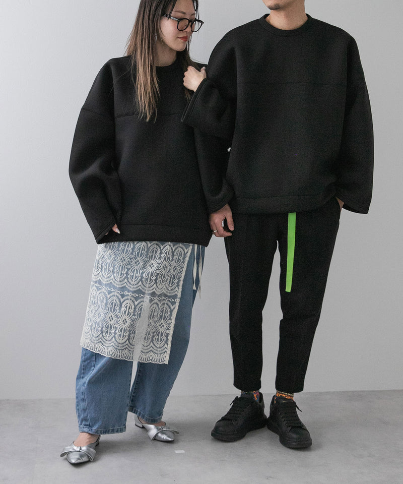 オーバーサイズスウェット