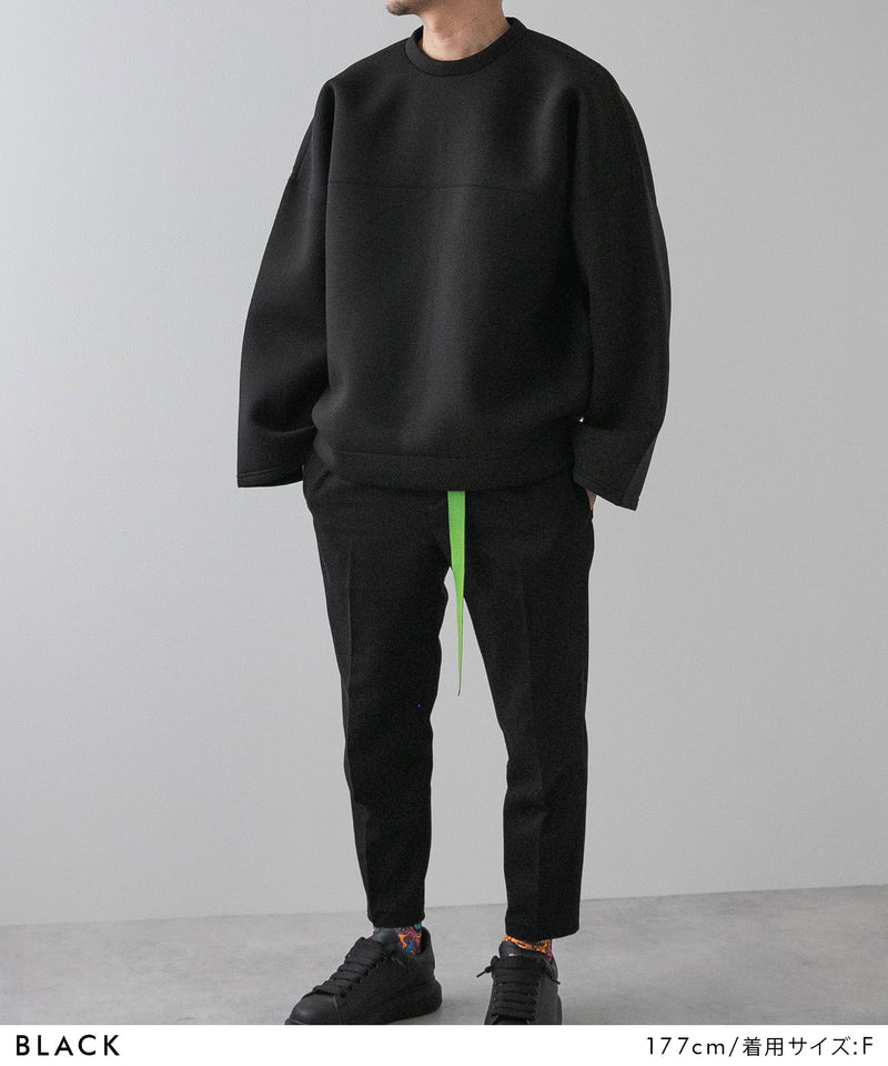 オーバーサイズスウェット