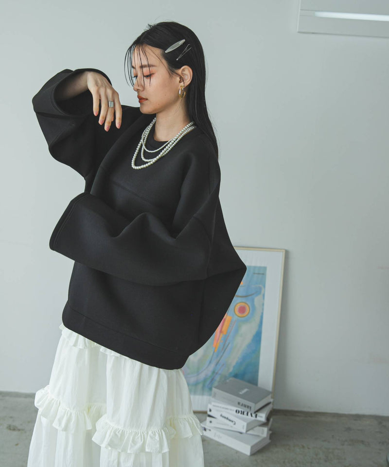 オーバーサイズスウェット