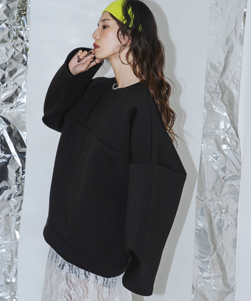 オーバーサイズスウェット