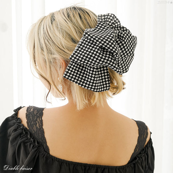 大ぶり可愛いリボンバレッタ