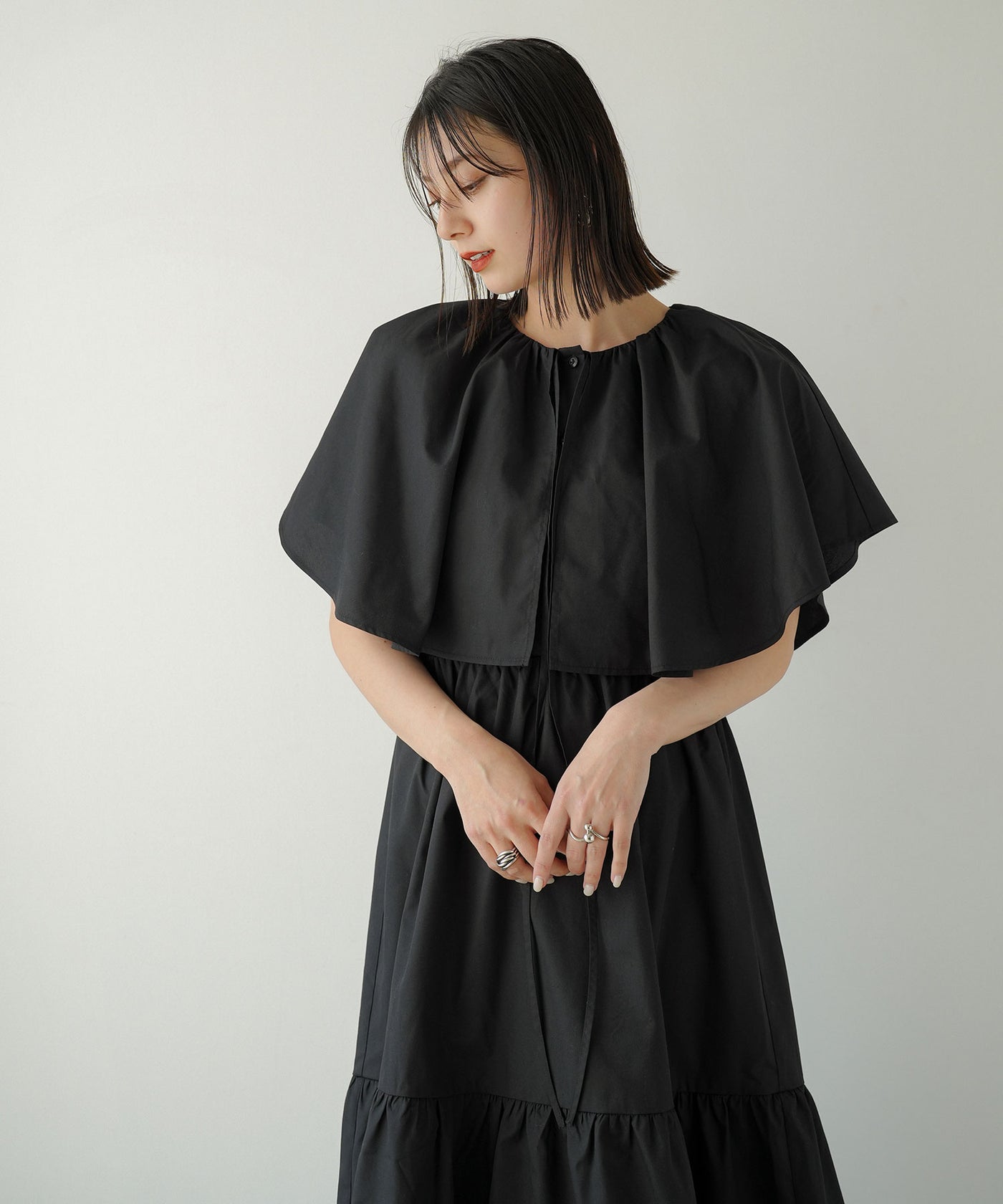 ケープフレアロングワンピース – レディースファッション通販の夢展望