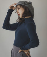 リブタートルニット