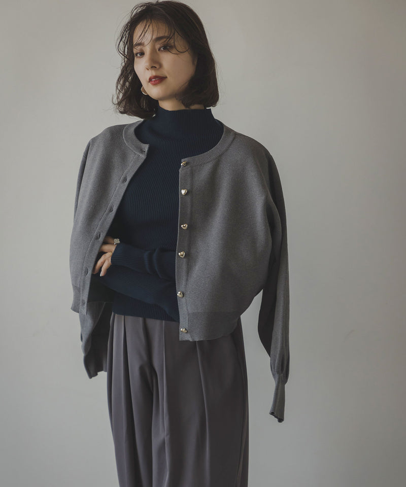 リブタートルニット