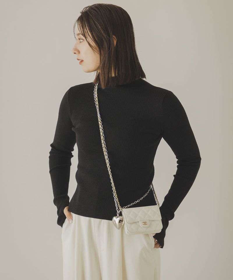 リブタートルニット