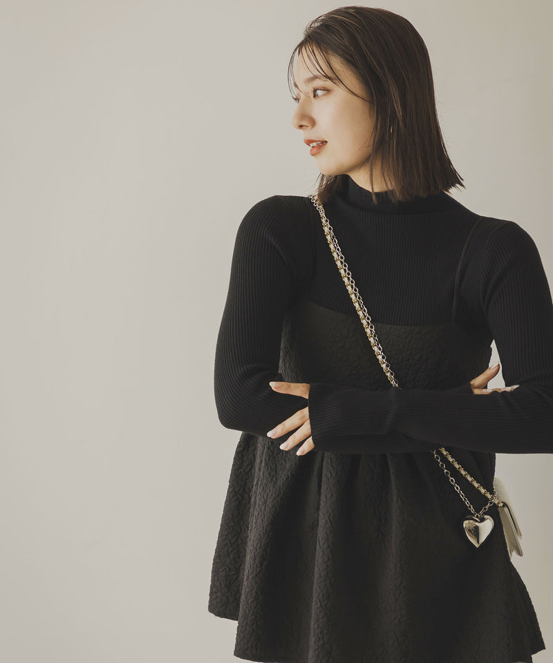 リブタートルニット