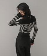 ボーダーリブタートルニット