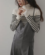 ボーダーリブタートルニット