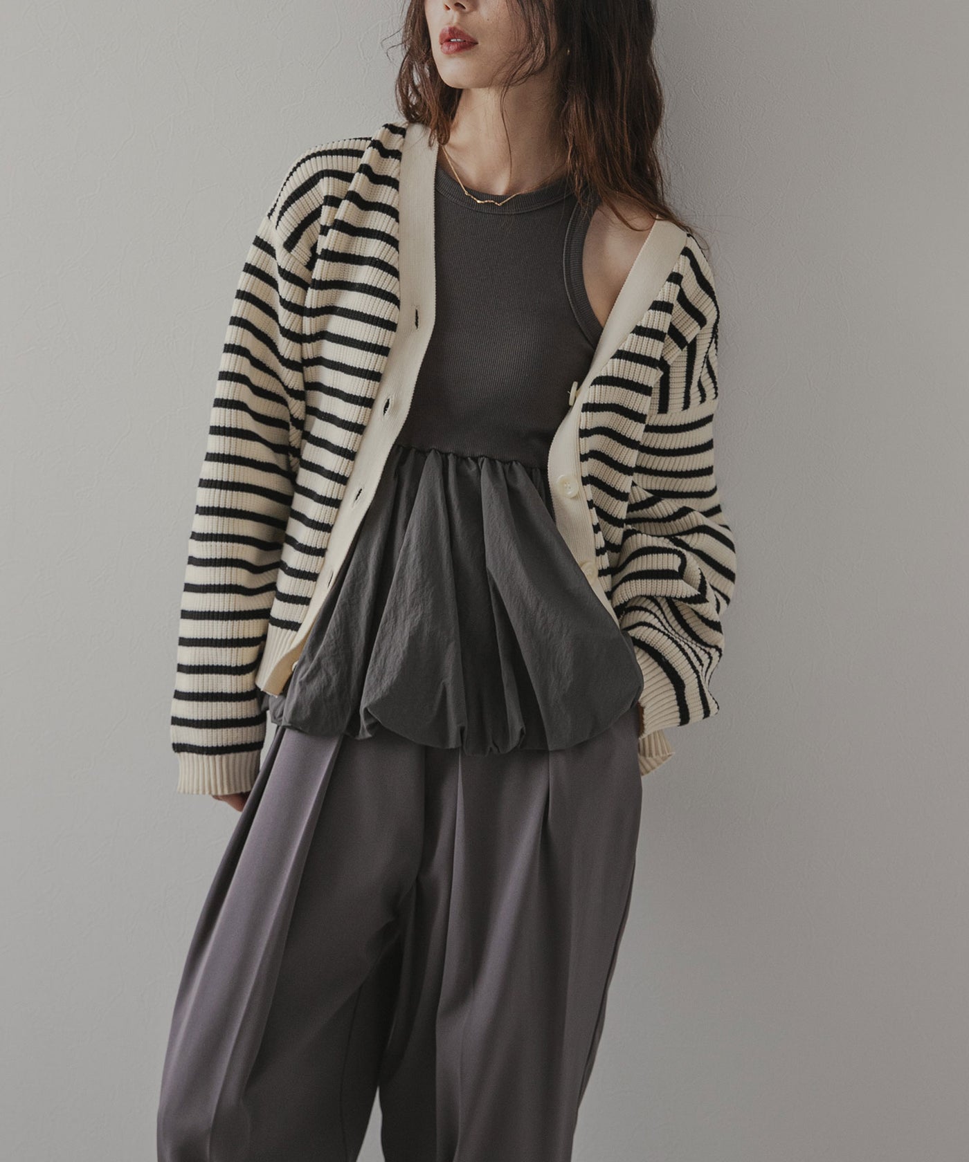 DRIES VAN NOTEN オーバーサイズ ボーダー ニット カーディガン DRIES VAN NOTEN オーバーサイズ ボーダー ニット カーディガン