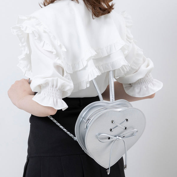 シルバーのみ999円セール】レースアップハートミニリュック